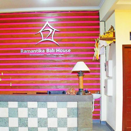 Ramantika Bali House Hotel Jimbaran  Phòng bức ảnh