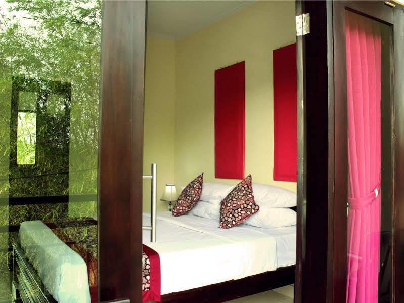 Ramantika Bali House Hotel Jimbaran  Ngoại thất bức ảnh