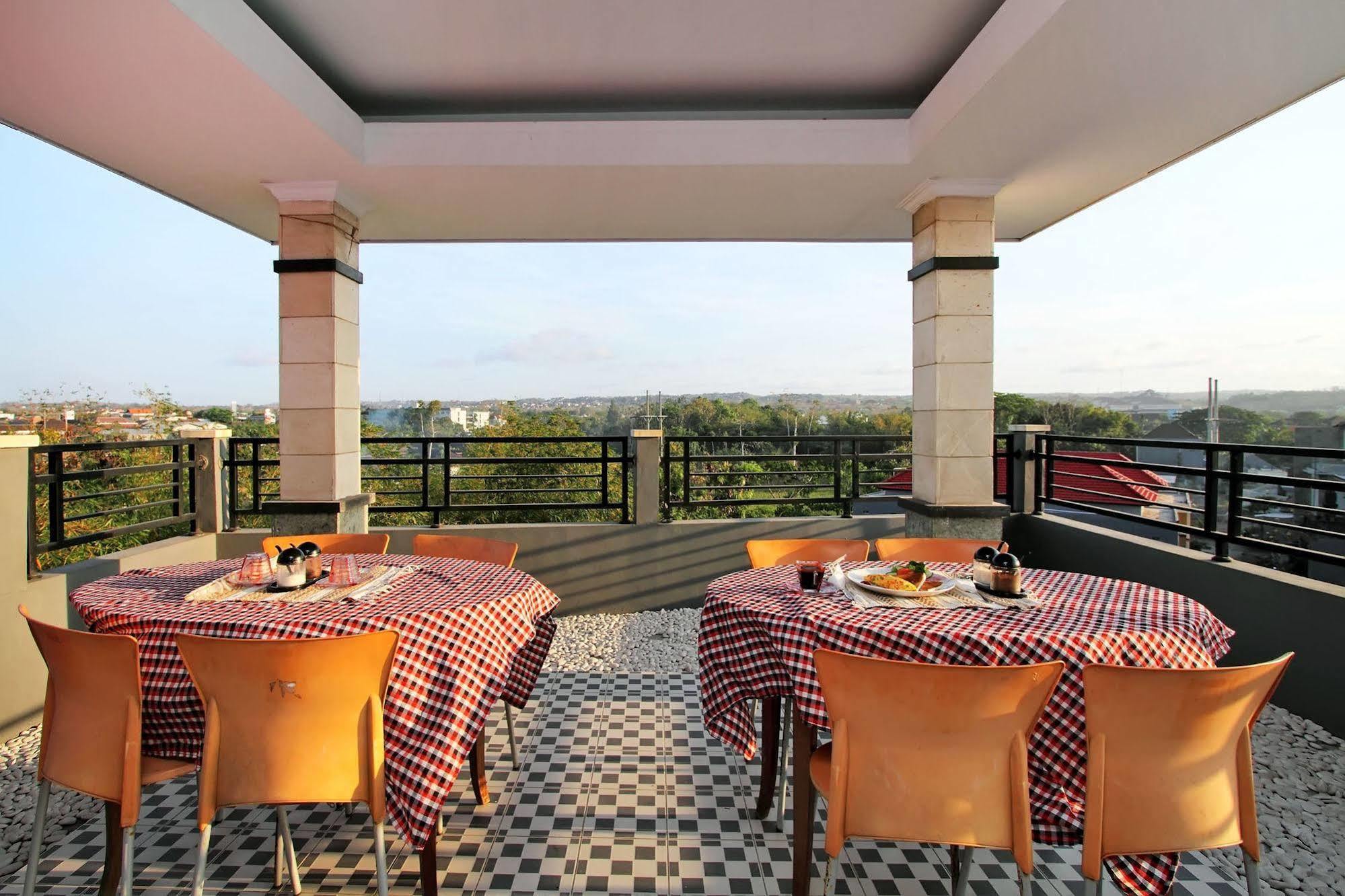 Ramantika Bali House Hotel Jimbaran  Ngoại thất bức ảnh