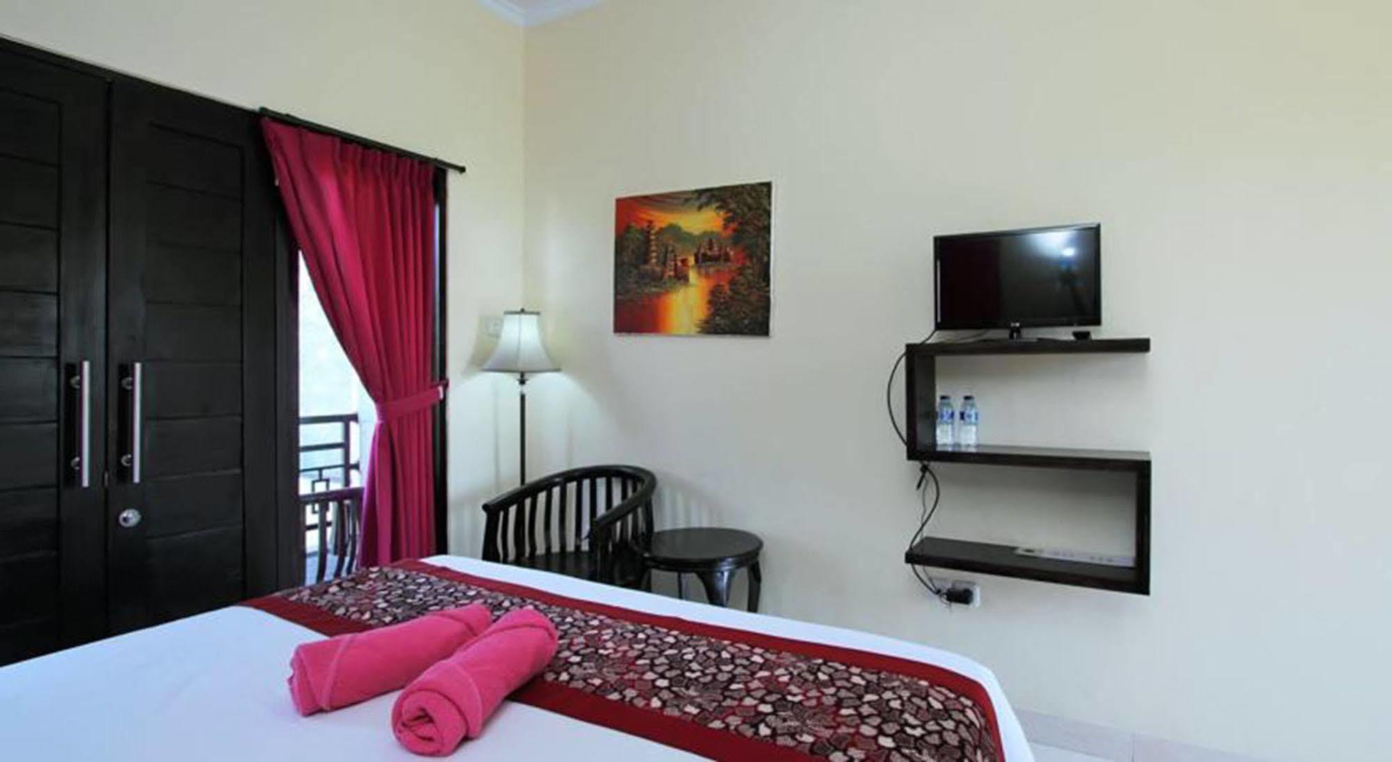 Ramantika Bali House Hotel Jimbaran  Ngoại thất bức ảnh